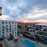 Wellborn Luxury Κοτζαελί