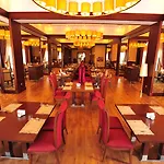 Wellborn Luxury Hotel 5*
