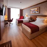 Wellborn Luxury