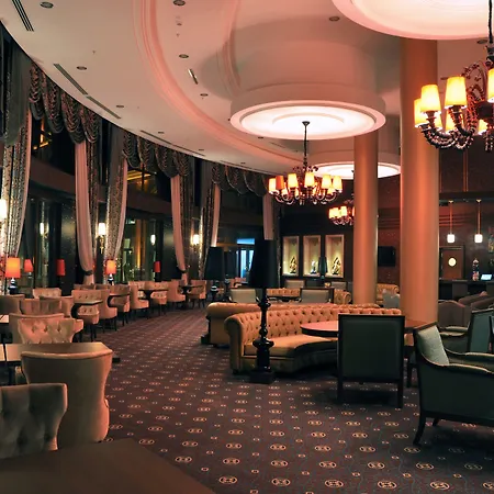 호텔 Wellborn Luxury 5*