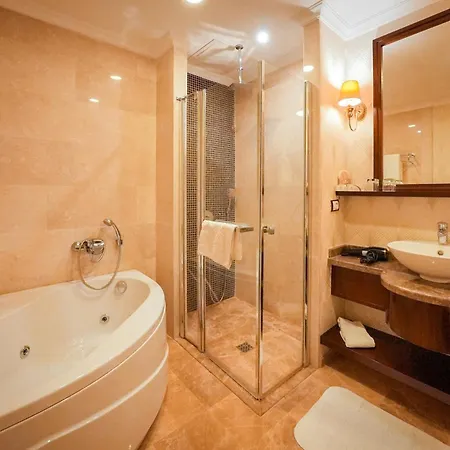 Wellborn Luxury 5*