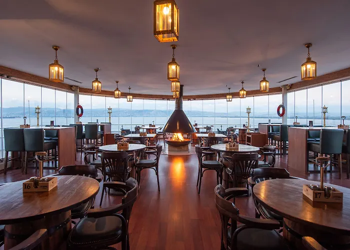 Wellborn Luxury Hotel